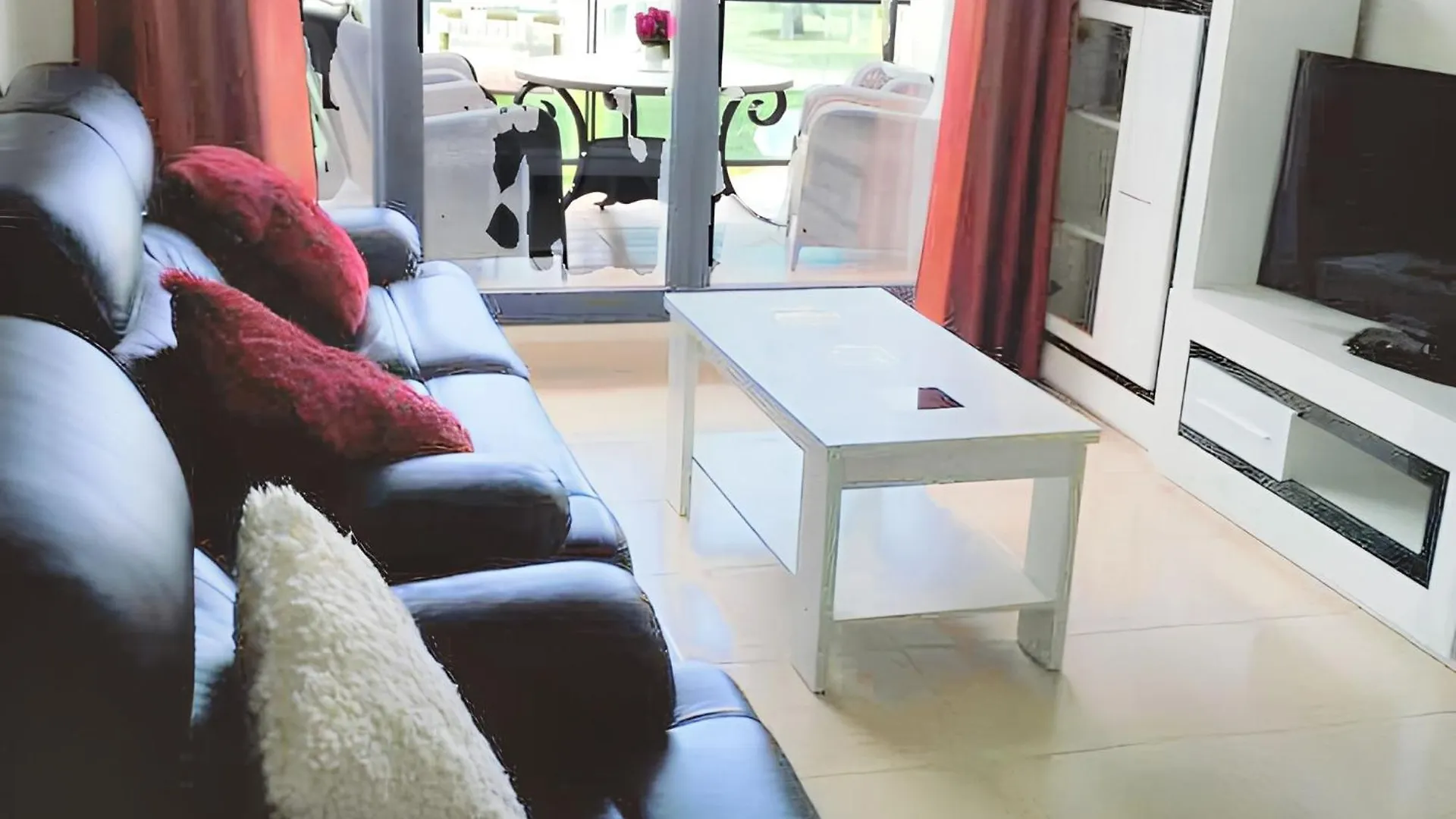 Comfortable Apartment In Almeria With Shared Pool 72 M² Retamar  Spain