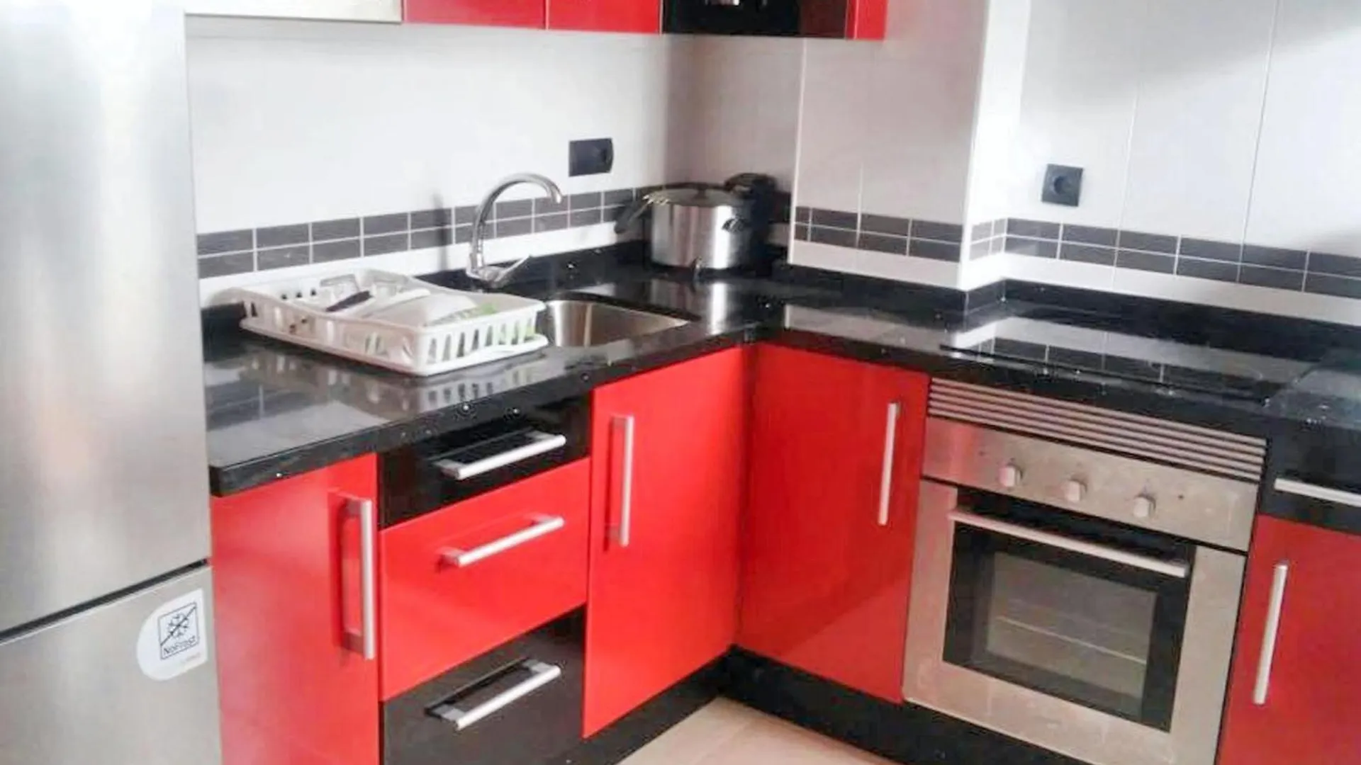 Comfortable Apartment In Almeria With Shared Pool 72 M² Retamar